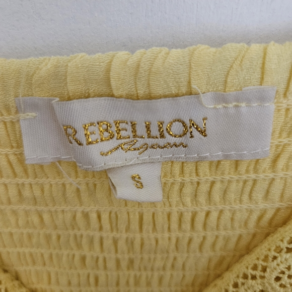 BNWOT YELLOW DRESS - Picture 3 of 3